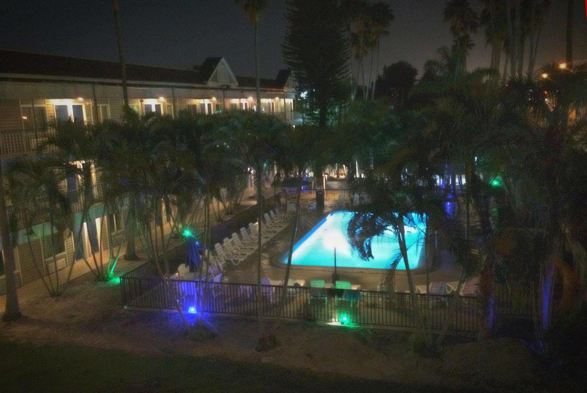 Hotel Lantern & - South Bradenton